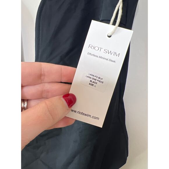 NWT Riot Swim Lana One-Piece Open Deep V Back Pull On Swimsuit Black Size: Large - Picture 5 of 9